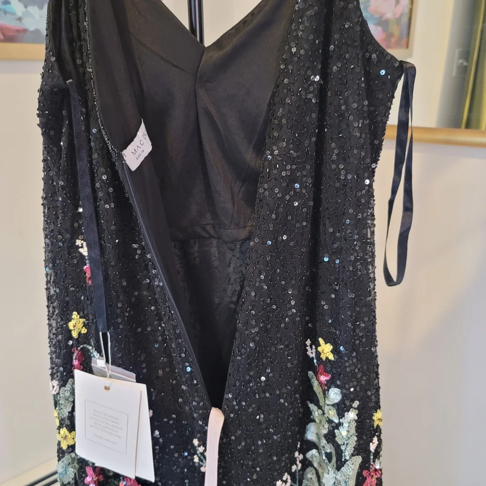 NWT MAC DUGGAL Floral Embellished Spaghetti Strap Gown Black Size 14 - Picture 8 of 12
